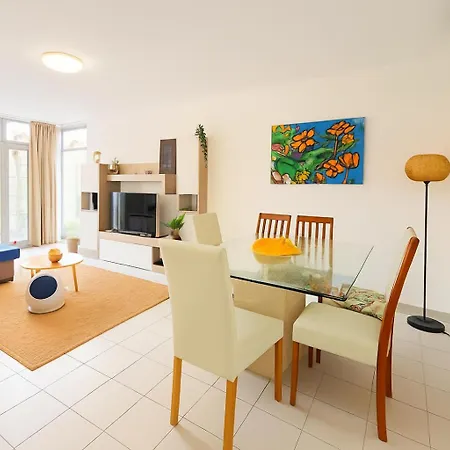 Oceanos 12 Apartment, Portimao, Algarve Портіман