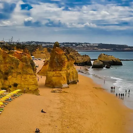 Oceanos 12 Apartment, Portimao, Algarve Портіман