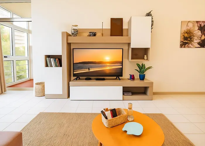 Oceanos 12 Apartment, Portimao, Algarve *